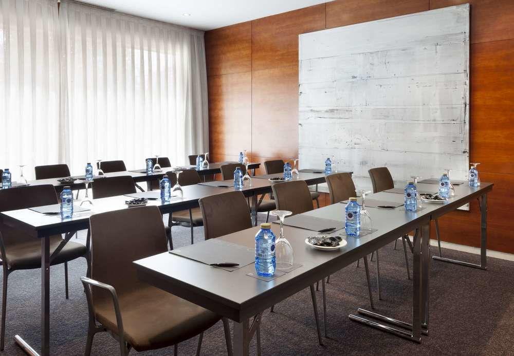 Ac Hotel Palencia By Marriott Bagian luar foto