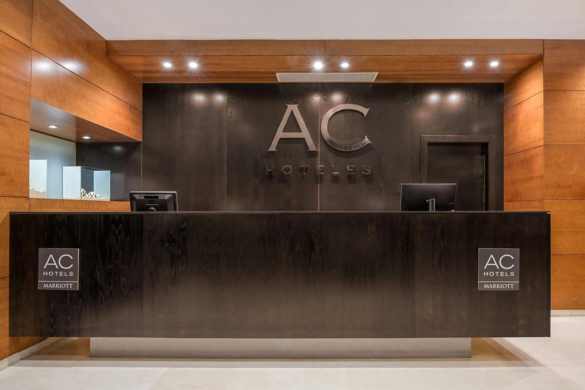 Ac Hotel Palencia By Marriott Bagian luar foto