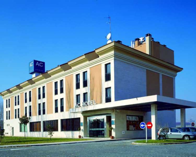 Ac Hotel Palencia By Marriott Bagian luar foto