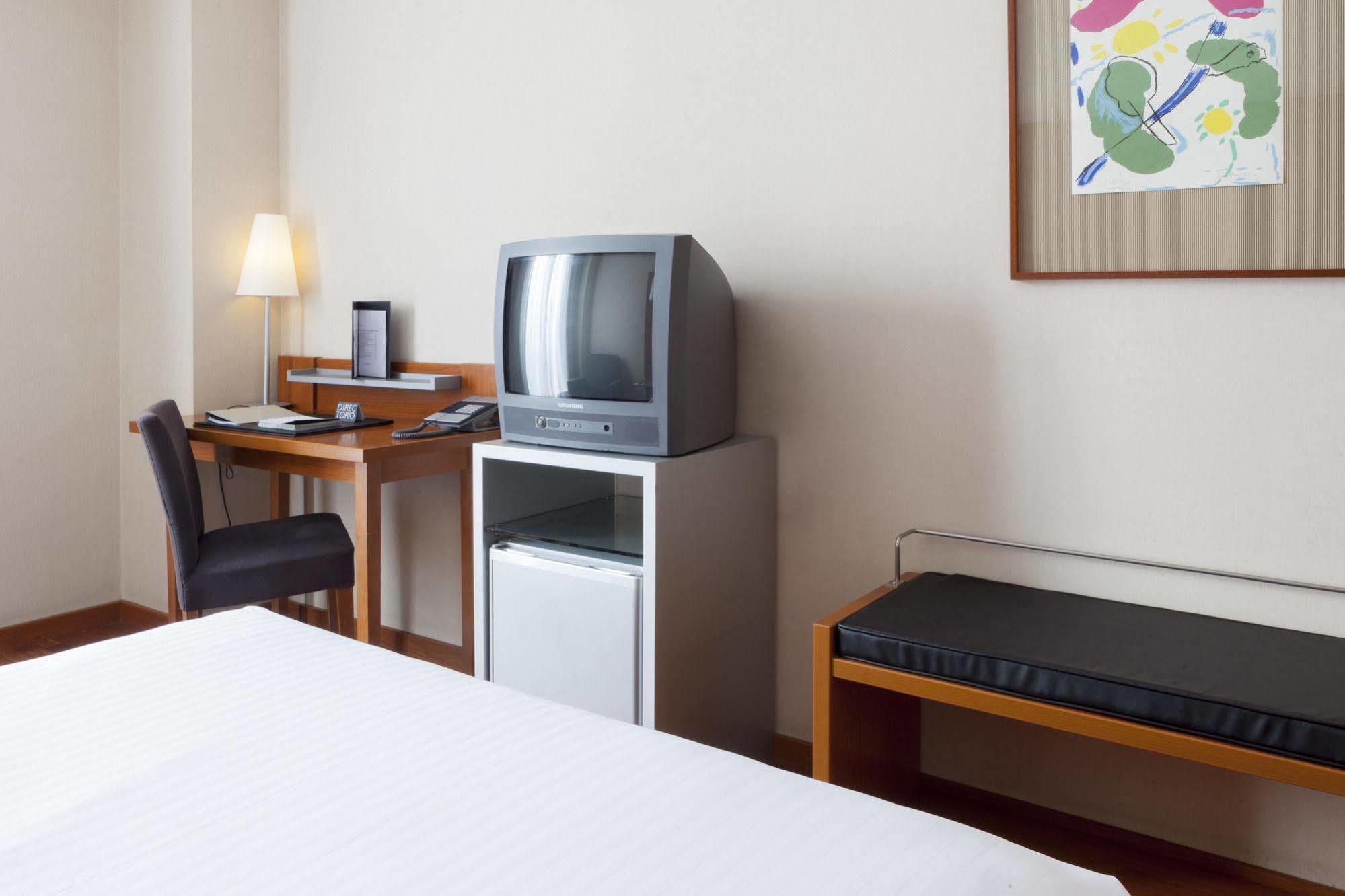 Ac Hotel Palencia By Marriott Bagian luar foto